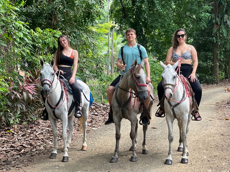 Horseback Riding Jaco Tour